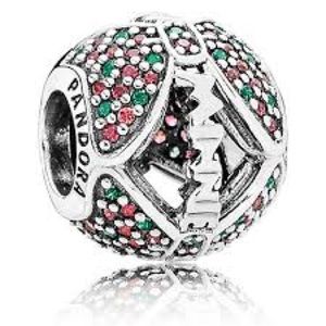 Minnie Mouse Christmas Pandora Charm